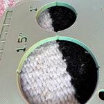 Load image into Gallery viewer, Sashiko Circle Stencil
