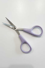 Load image into Gallery viewer, 4.75" Curved Blade Embroidery Scissors
