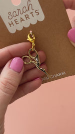 Load and play video in Gallery viewer, Gold Stork Embroidery Scissor Removable Zipper Charm
